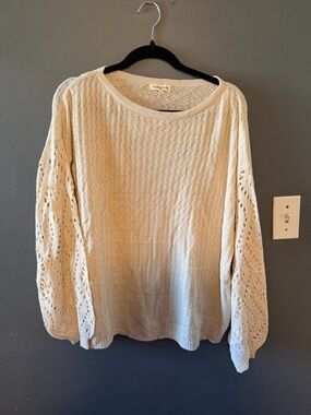 Main Strip Cream Open-Knit Long Sleeve Sweater